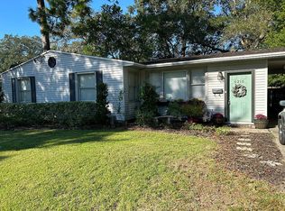 6216 E Fordham Cir, Jacksonville, FL 32217