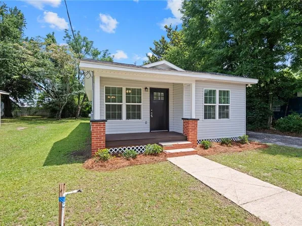 20 Norton Ave, Saraland, AL 36571