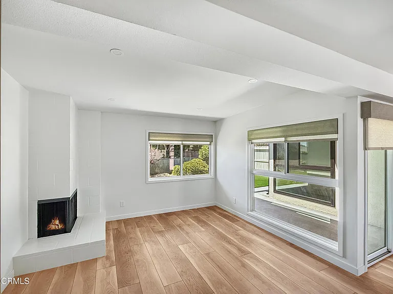 61C Redwood Ave — Photo 11