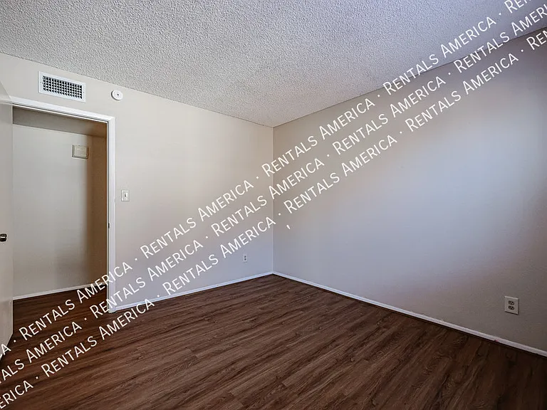 2466 W Onza Ave — Photo 26
