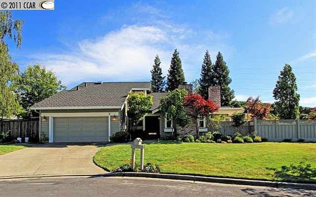 1st image of 2 Peralta Ct
