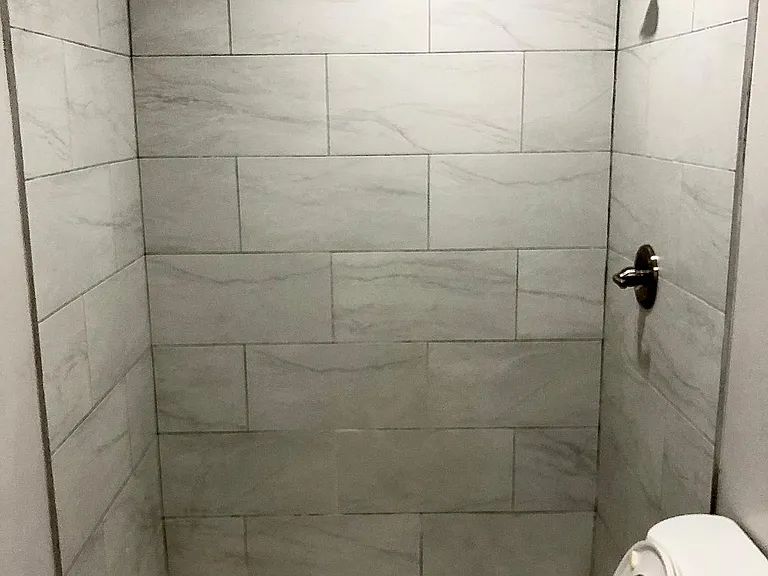 560 Brace Ave #1 — Photo 7