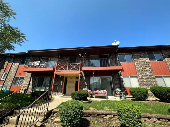 247 N Neltnor Blvd APT A2f, West Chicago, IL 60185