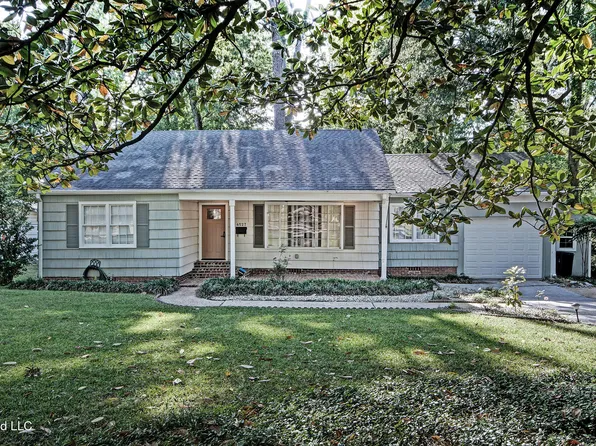 4527 Meadowridge Dr, Jackson, MS 39206