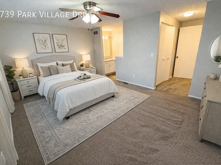 1739 Park Village Dr — Photo 25