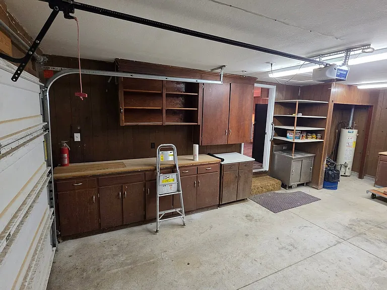 1007 S Water St — Photo 28