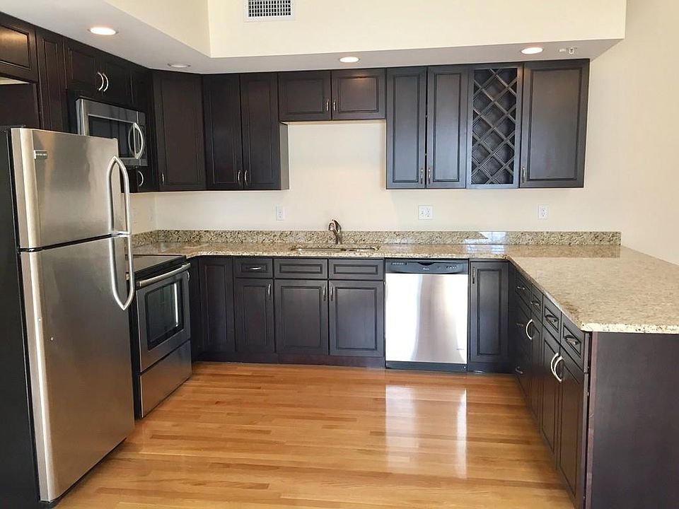 1st image of 78 Holten St #303