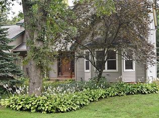 43W752 Nottingham Dr, Elburn, IL 60119