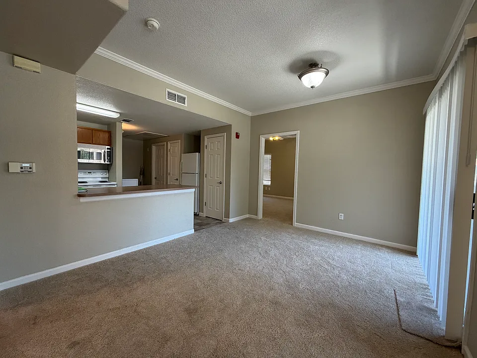 10001 Woodcreek Oaks Blvd #922
