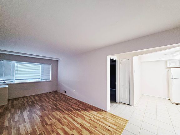 5th image of 389 Grantwood Ave Floor 1