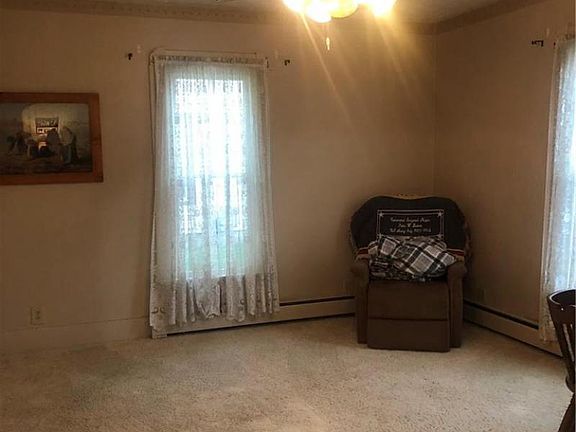 2nd image of 43 S Clay St