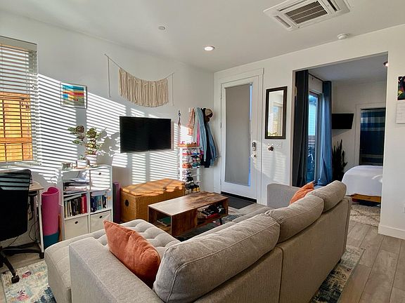 5th image of 1322 Noveno Ave #A