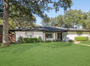 3021 Steve Dr, Hurst, TX 76054