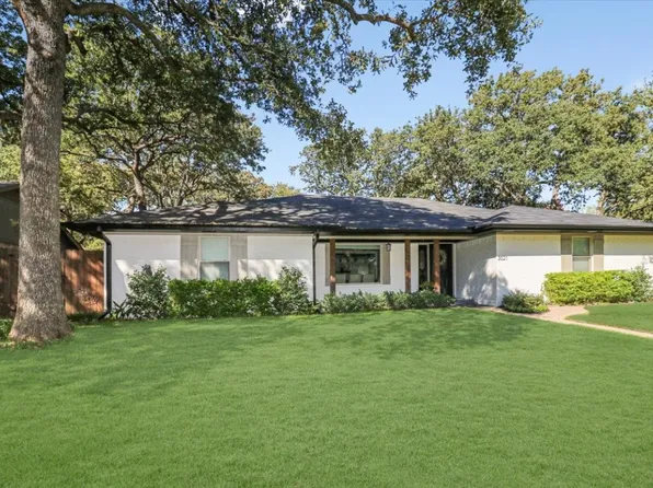 3021 Steve Dr, Hurst, TX 76054