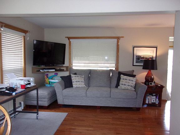4th image of 9634 S 50th Ct