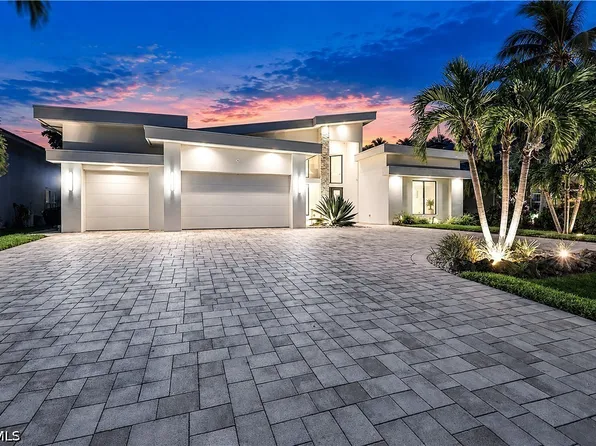 4408 SW 28th Pl, Cape Coral, FL 33914