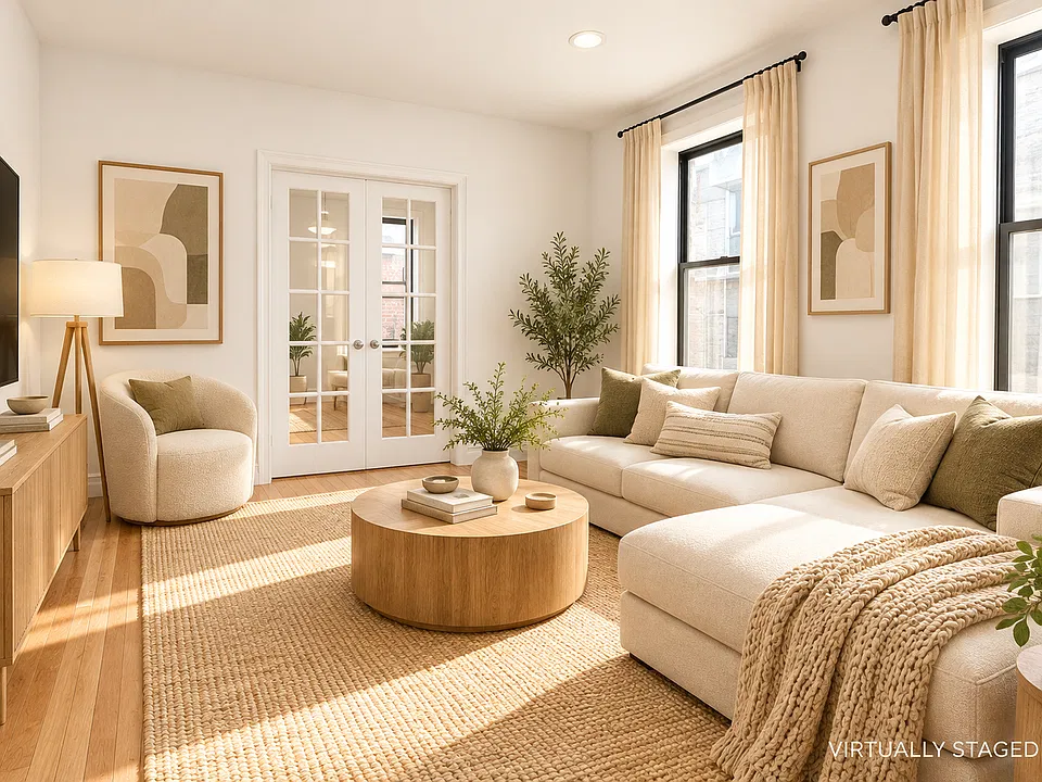 292 Nassau Ave #1R