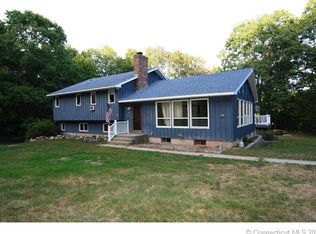 231 Old Colchester Rd, Quaker Hill, CT 06375