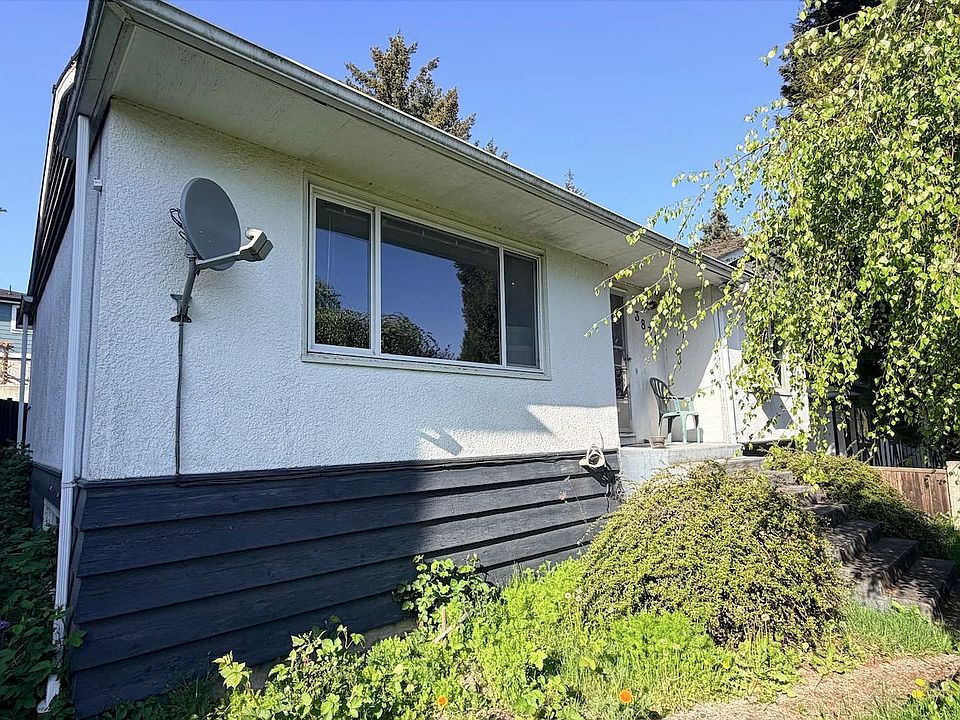 1st image of 3831 Marine Dr