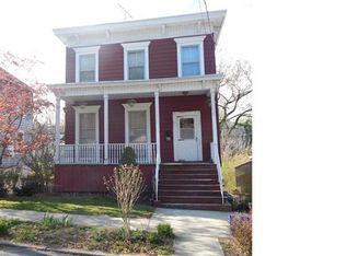 22 Maple St, Sleepy Hollow, NY 10591