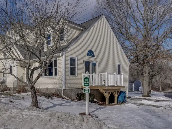 153 Merrimack Meadows Ln Unit 153, Tewksbury, MA 01876