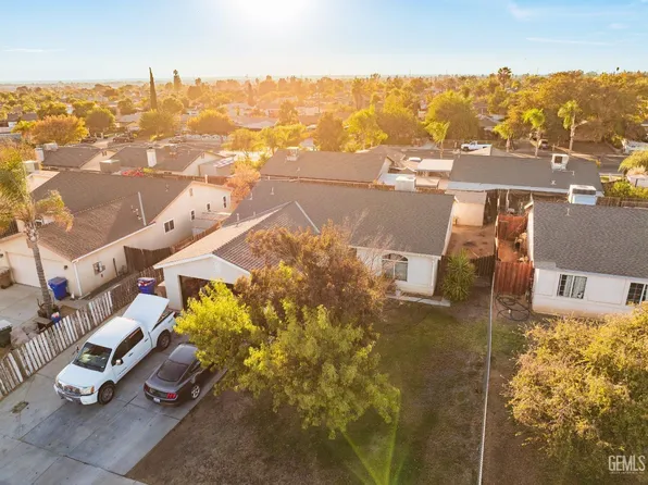 1302 Laity Ct, Bakersfield, CA 93306