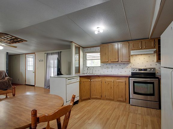 4th image of 31114 385th Ln