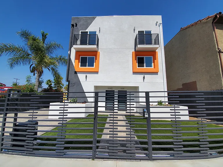 2337 1/2 Crenshaw Blvd #2337-1/2 — Photo 23