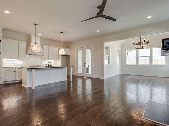 2nd image of 4018 Woodmont Blvd #B