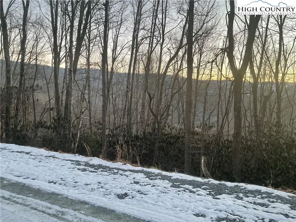 193 Rhododendron Drive, Banner Elk, NC 28604
