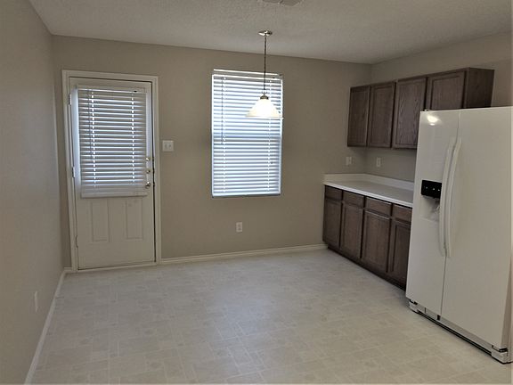 3rd image of 3116 Coolwood Ln
