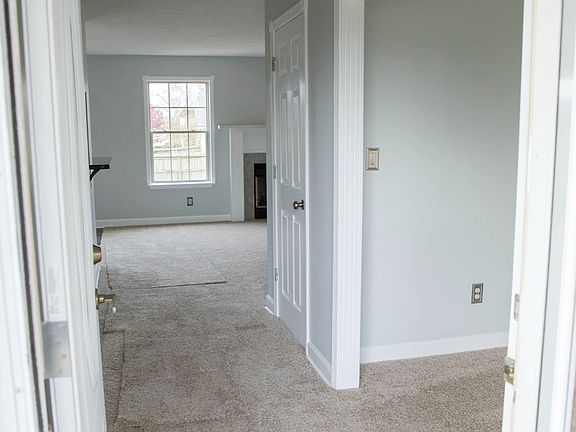 2nd image of 117 Caffrey Ct