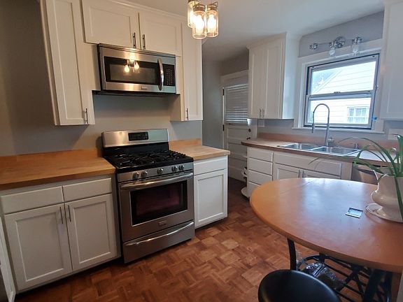 5th image of 23 Constantia Ave