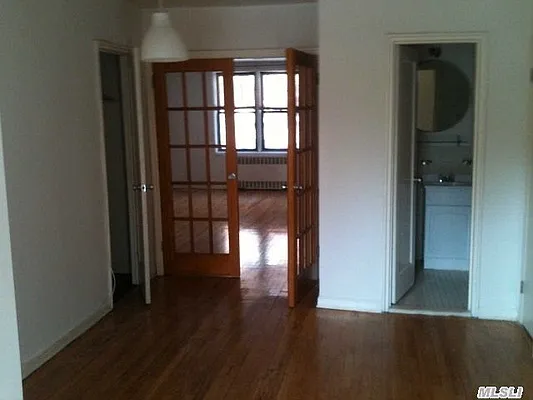 Rented by EZ Sell Realty | media 18