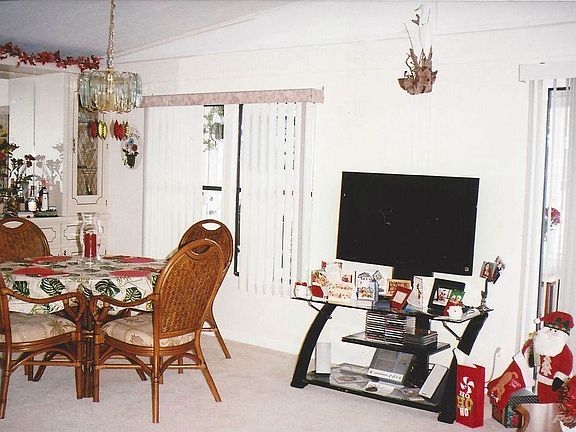 5th image of 1020 Larkfield Dr