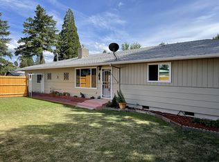 302 Ortega St, Eagle Pt, OR 97524