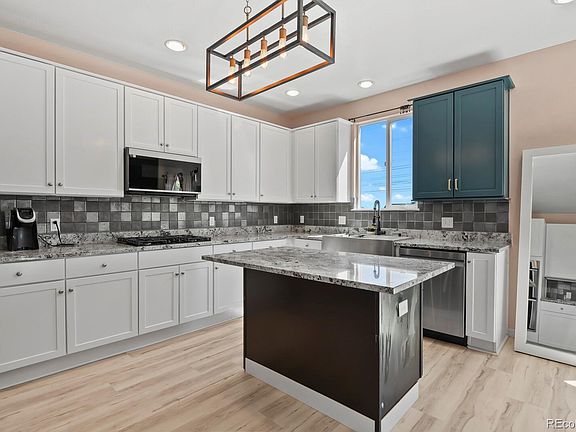 3rd image of 2750 Brush Court