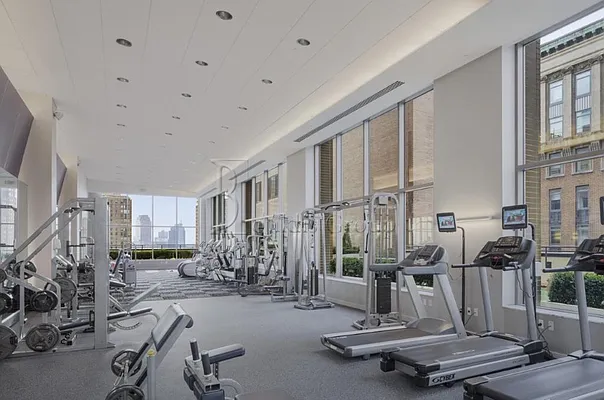 Rented by Bouklis Group | media 73