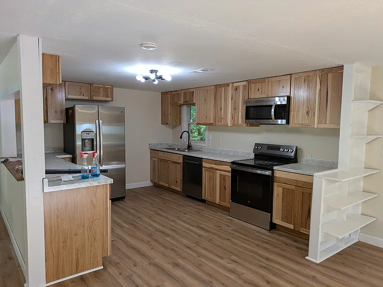 11331 Snavely Rd — Photo 4