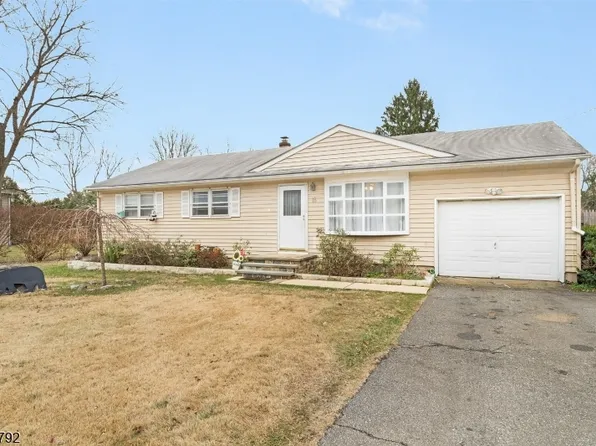 18 Windemere Ter, Washington Twp., NJ 07882