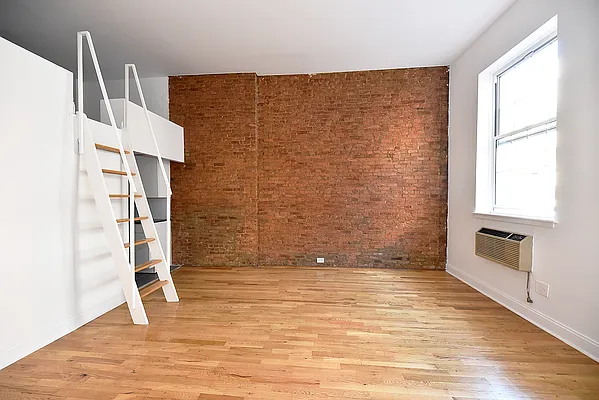 Rented by Buchbinder & Warren | media 1