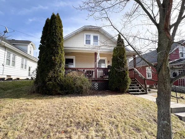 14 Spanogle Ave, Lewistown, PA 17044