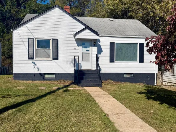 3936 Bond Dr, Kingsport, TN 37664