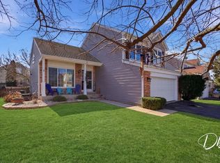 67 W Dahlia Ln, Round Lake Beach, IL 60073