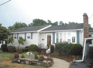 24 Amanola Ave, Worcester, MA 01604