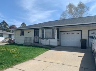 214 14th St SW, Rochester, MN 55902