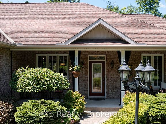 2nd image of 7 Limbert Rd