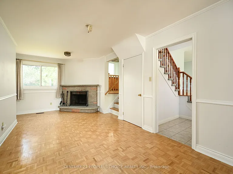 2132 Hixon St — Photo 5