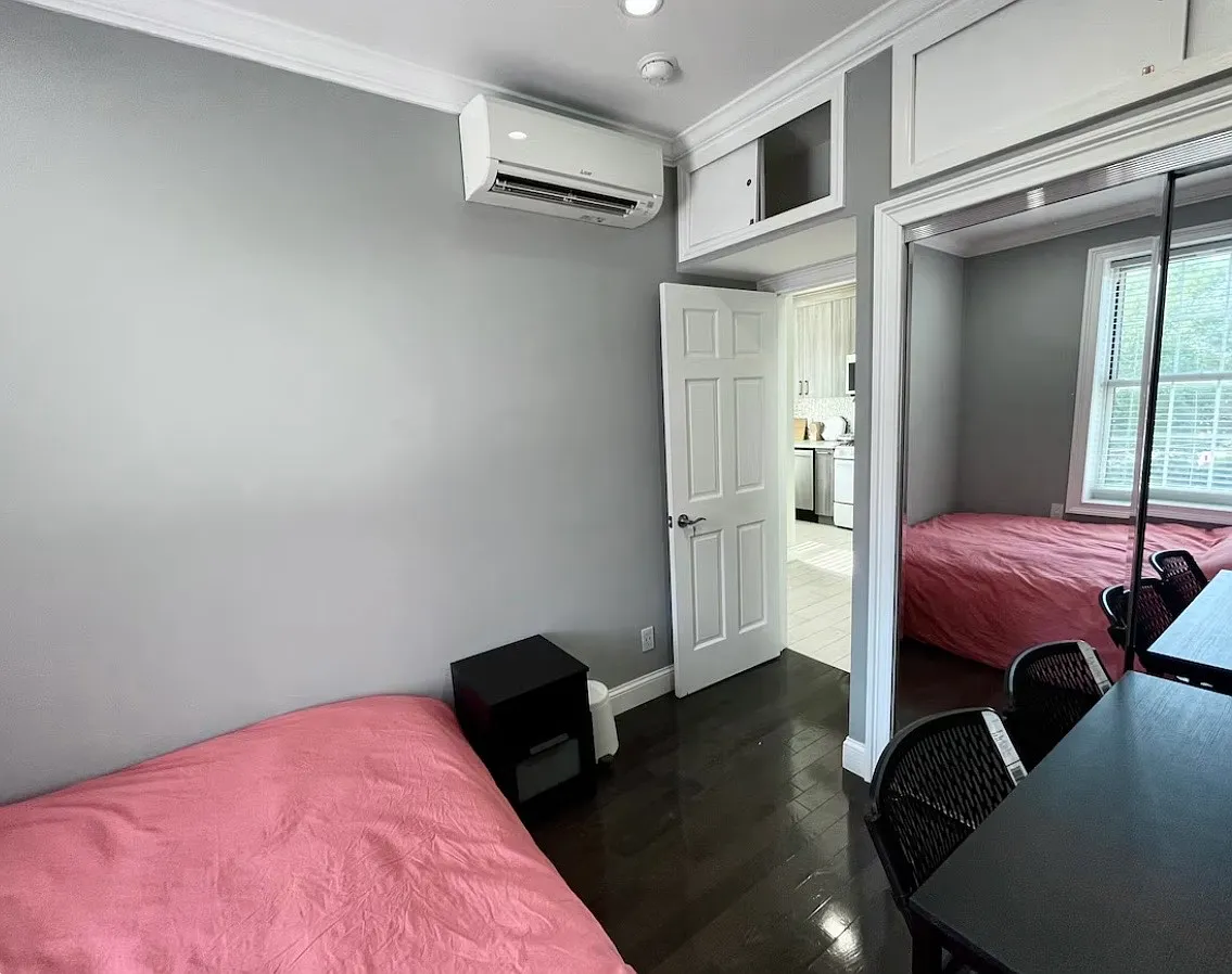 2 bed, $3,000 — Photo 2