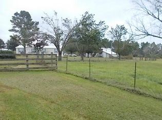 363 Ridge Rd, Cairo, GA 39827